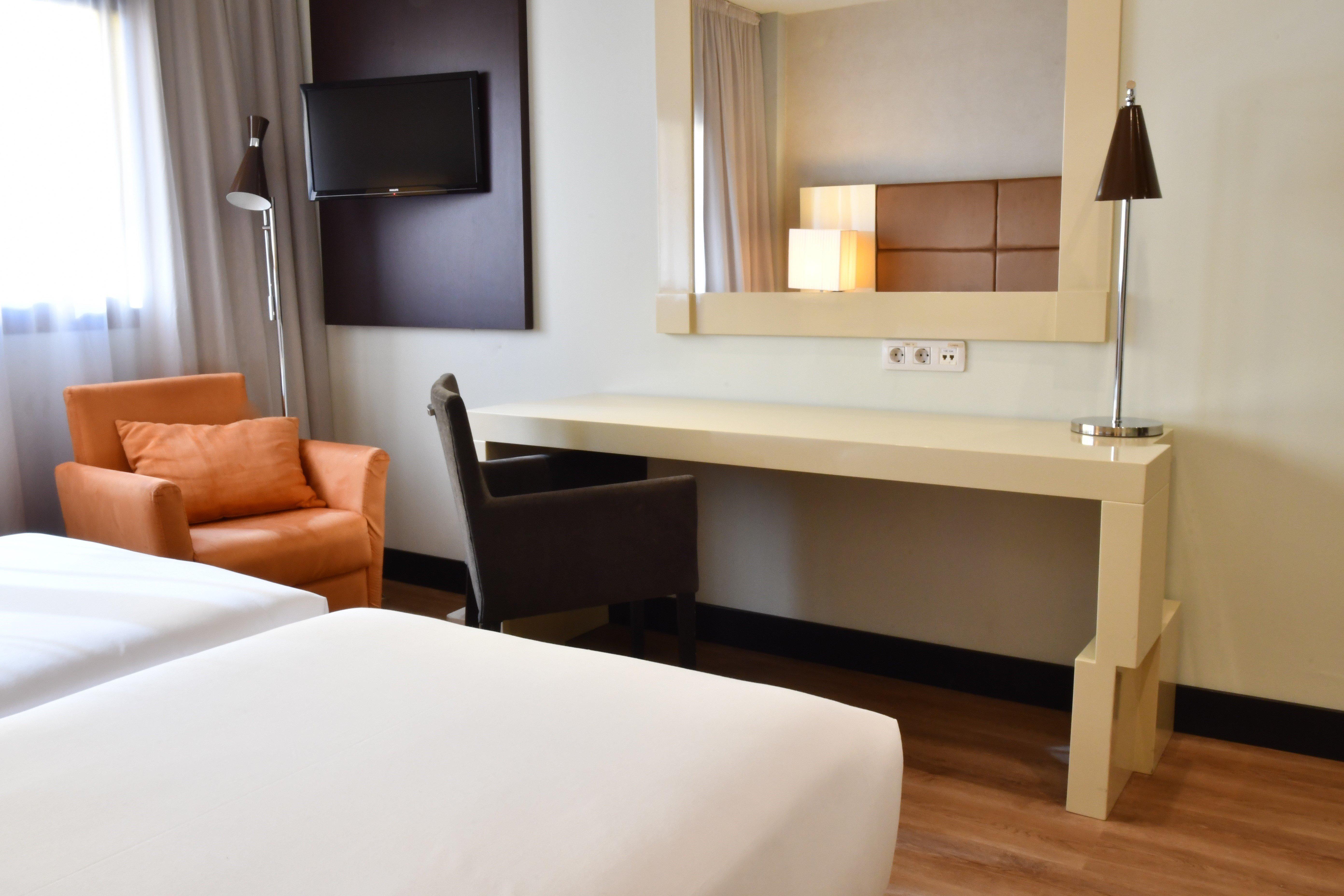 - Tablas, An Ihg Hotel