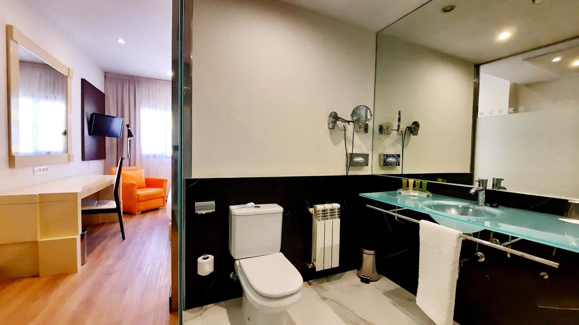 - Tablas, An Ihg 4*